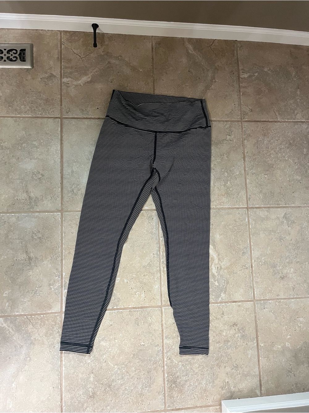 Lululemon size 12 align leggings